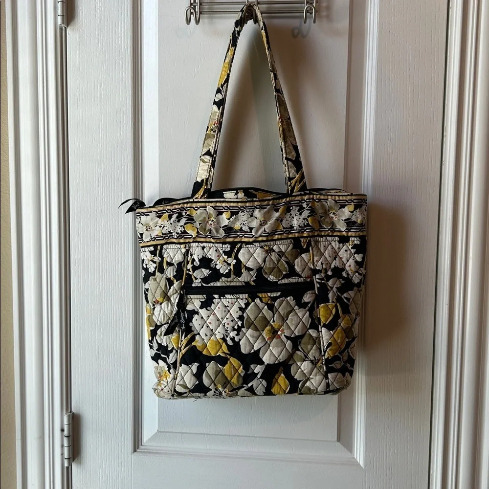 Vera Bradley Black & Yellow Floral Quilted Bag resort teacher vacation tote - Picture 1 of 5